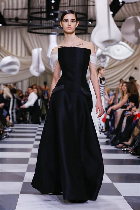 dior dresses 2018|Dior off shoulder gown.